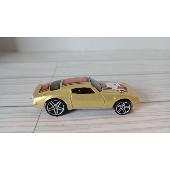 Hot Wheels ‘70 Pontiac Firebird, 2007 1ST Edition, Gold, Malaysia - Picture 4 of 6